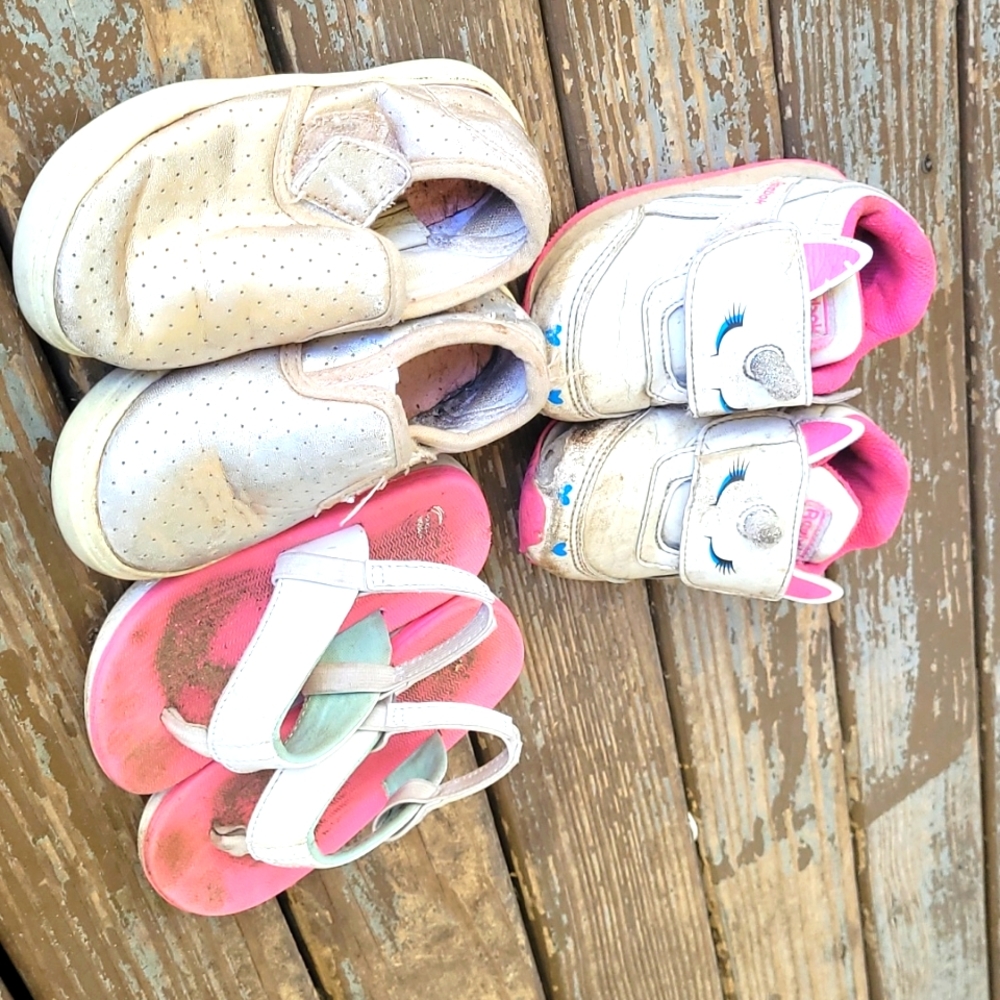 Size 6 little girls shoes
